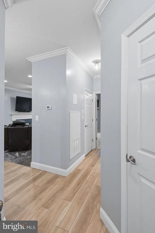14321 Climbing Rose Way #204, Centreville, VA 20121