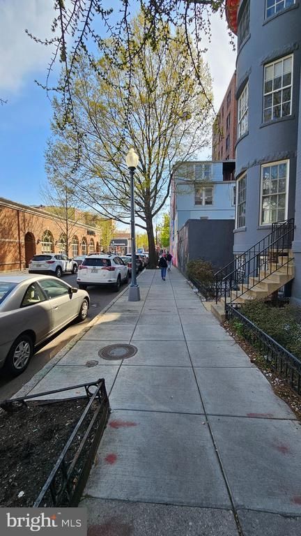 1714 Corcoran St NW #1, Washington, DC 20009