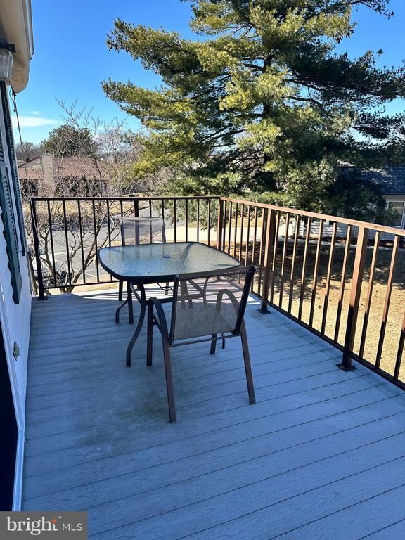 7044 Basswood Rd #11, Frederick, MD 21703