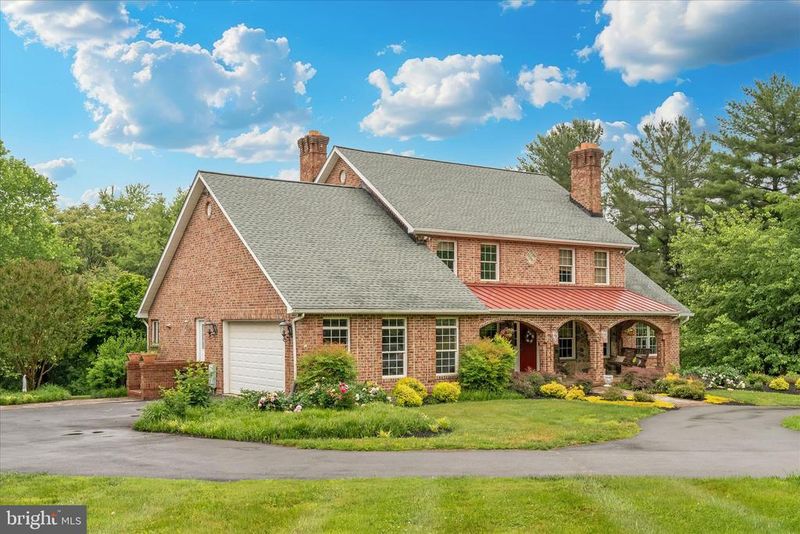 18400 New Cut Rd, Mount Airy, MD 21771