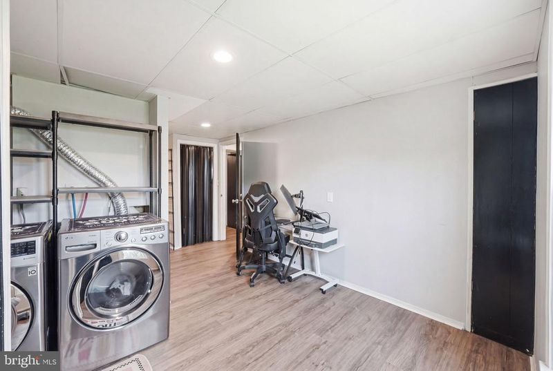 5930 Saint Moritz Dr, Temple Hills, MD 20748