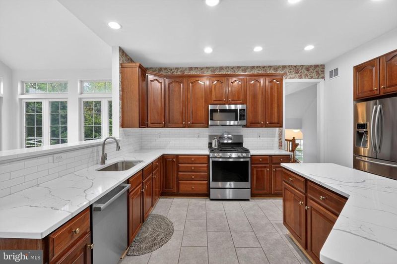 5136 Charlington Ct, Frederick, MD 21703