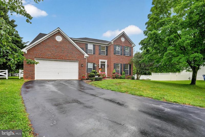 5136 Charlington Ct, Frederick, MD 21703
