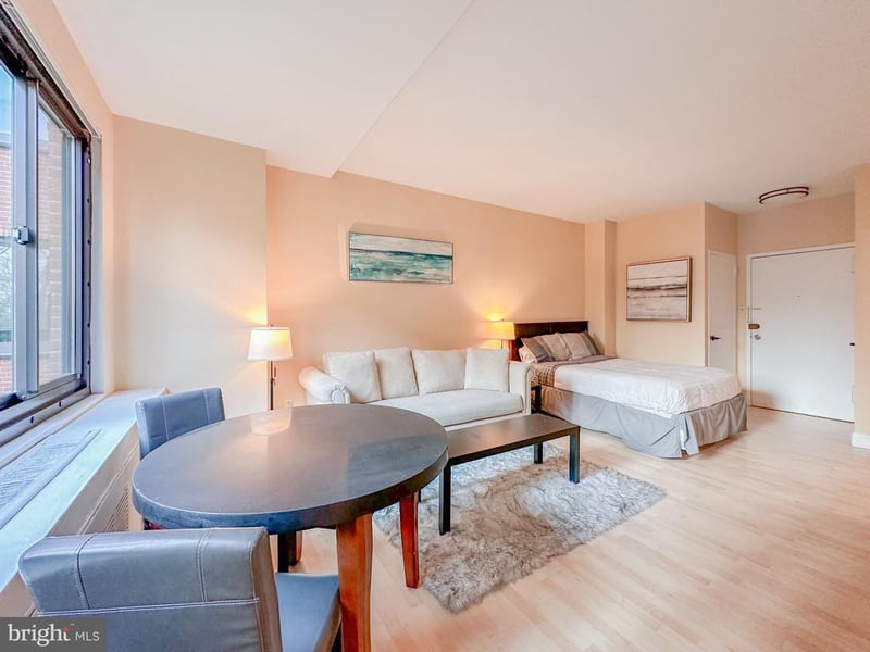1021 Arlington Blvd #335, Arlington, VA 22209