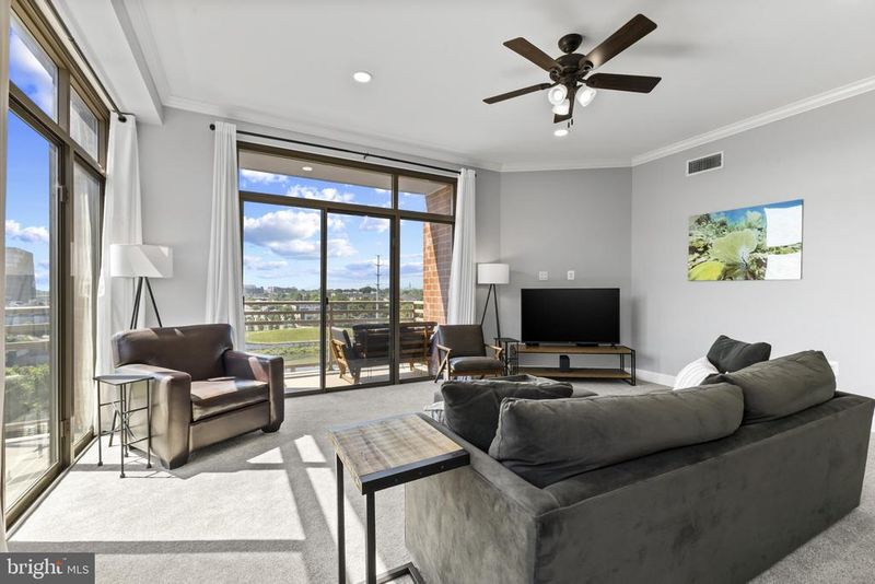 3600 S Glebe Rd #623W, Arlington, VA 22202