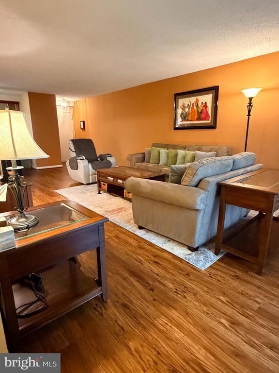 9200 Edwards Way #209, Hyattsville, MD 20783