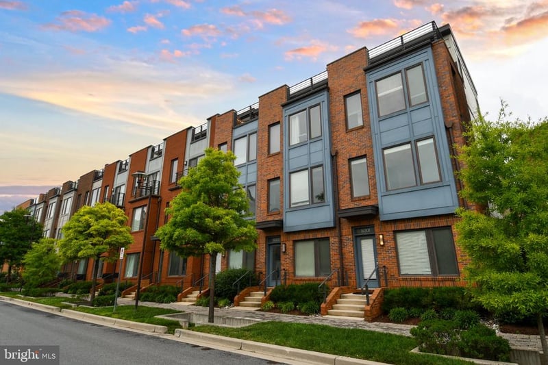 16301 Columbus Ave, Rockville, MD 20855