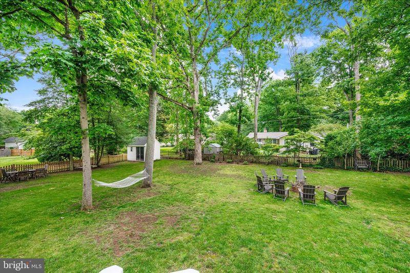 309 Fernwood Dr, Severna Park, MD 21146