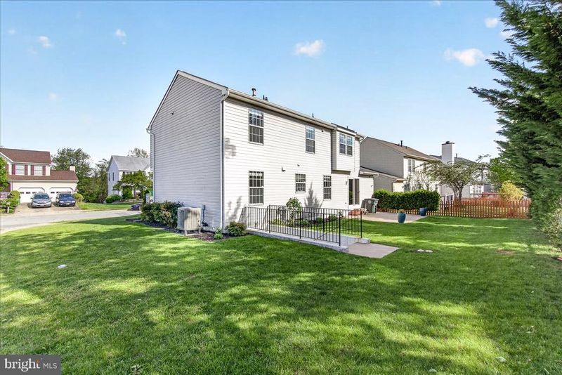 701 Angelwing Ln, Frederick, MD 21703