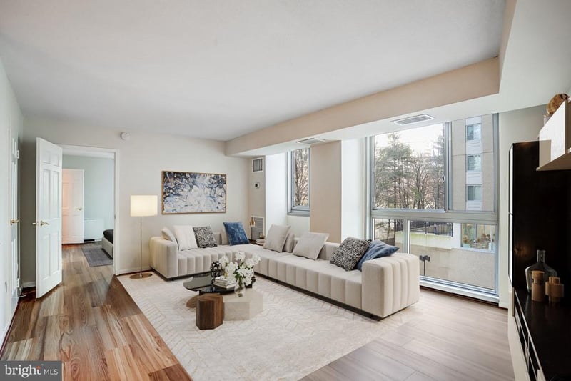 4601 N Park Ave #209-J, Chevy Chase, MD 20815