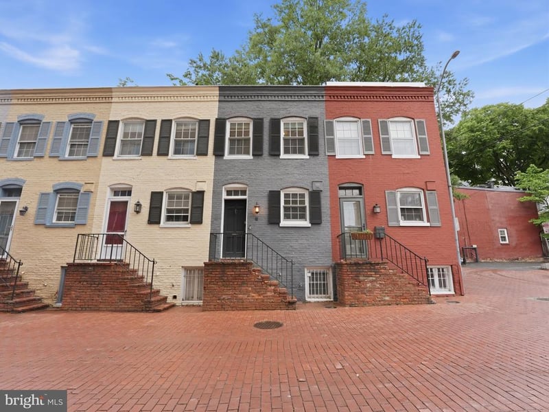 6 Snows Ct NW, Washington, DC 20037