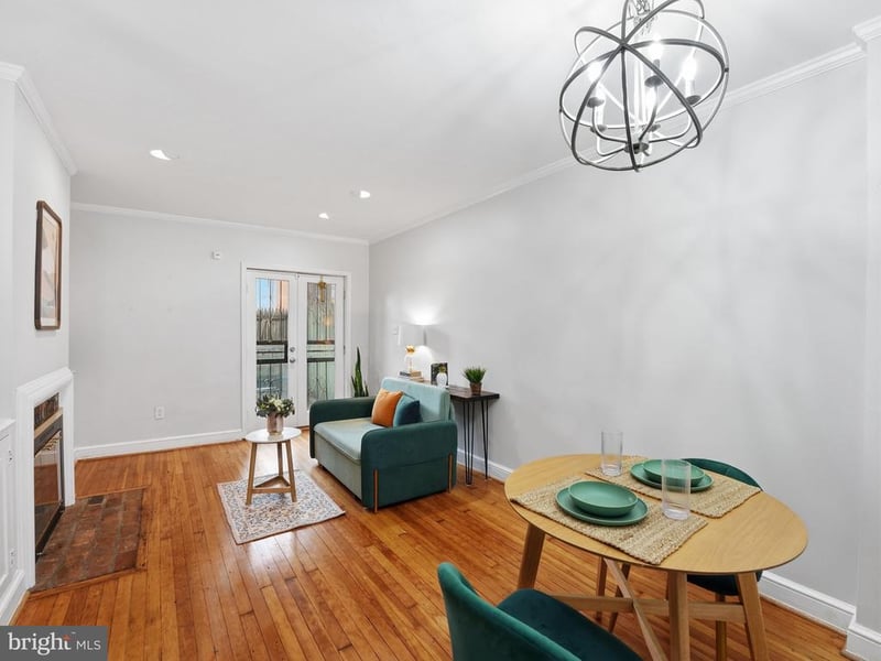 6 Snows Ct NW, Washington, DC 20037