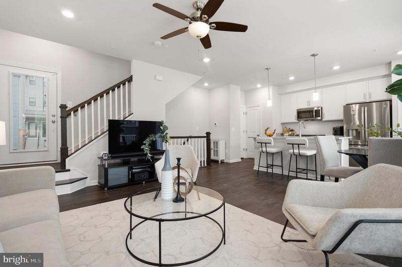 5684 Stephanie Tessa Way #54, Alexandria, VA 22303