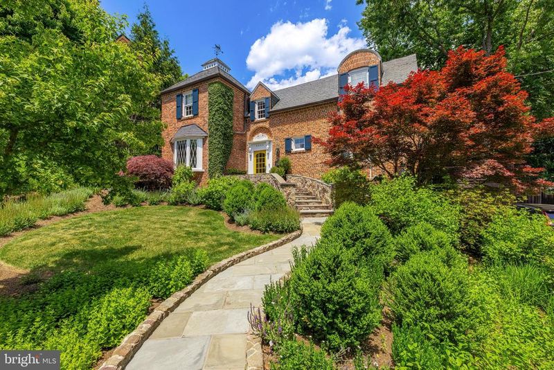 4845 Linnean Ave NW, Washington, DC 20008