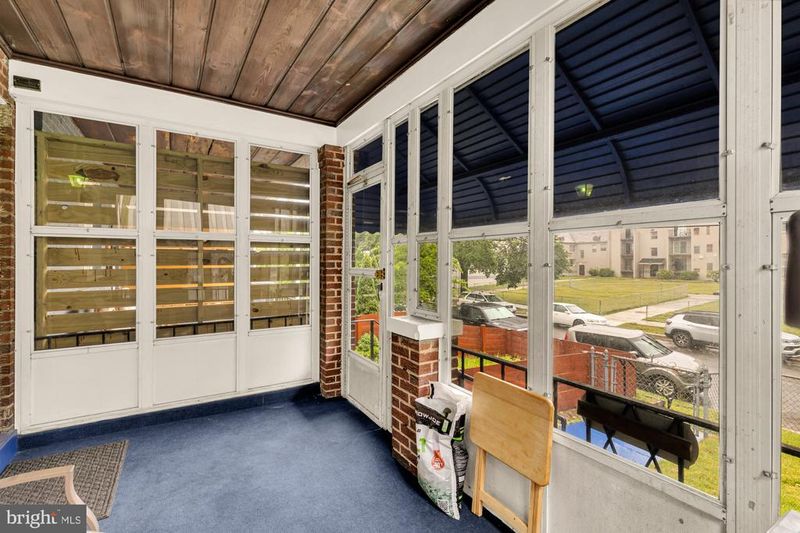 1509 Downing St NE, Washington, DC 20018