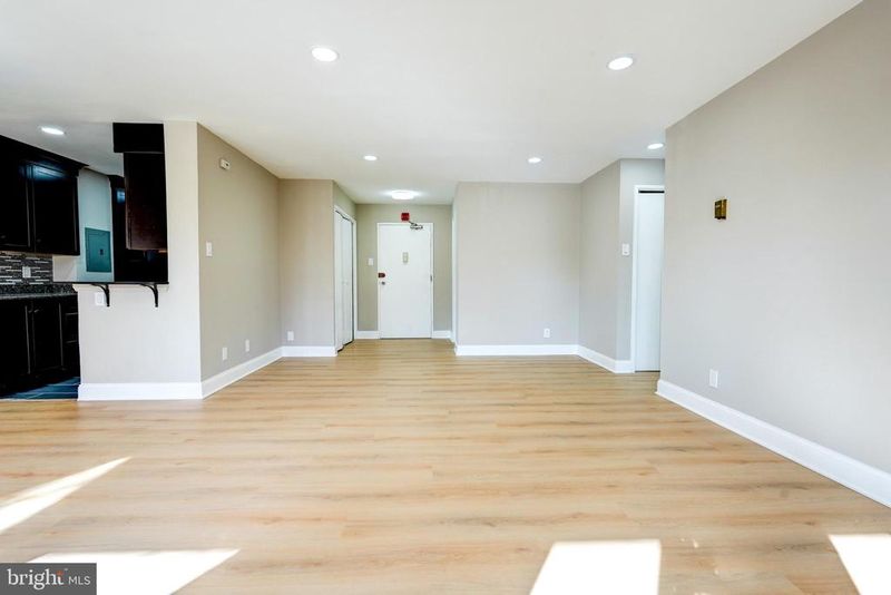 1900 Lyttonsville Rd #211, Silver Spring, MD 20910