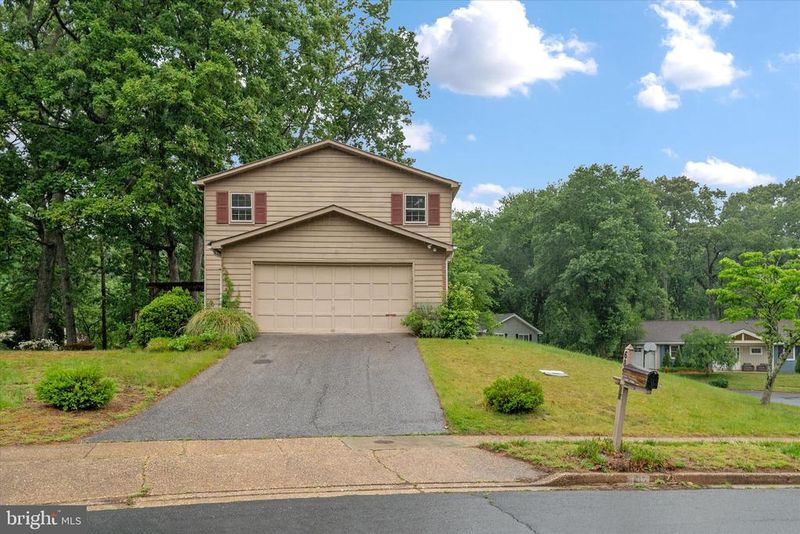 609 Kensington Ave, Severna Park, MD 21146