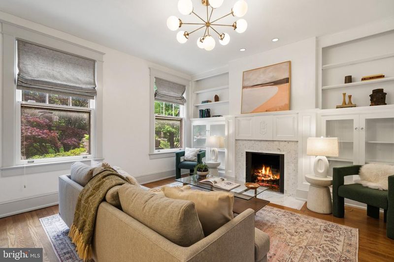 2934 Porter St NW, Washington, DC 20008