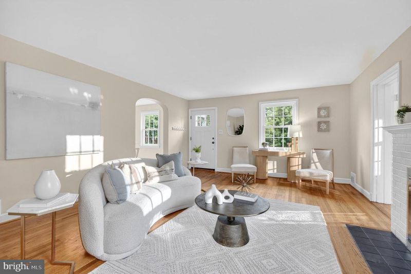 4409 1st St S, Arlington, VA 22204