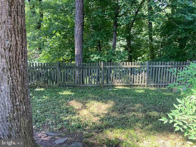 47 S Edison St S, Arlington, VA 22204