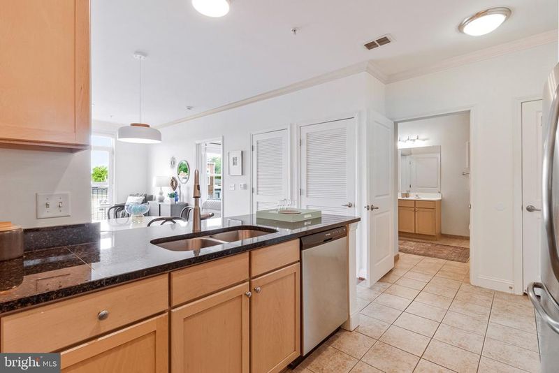 1391 Pennsylvania Ave SE #367, Washington, DC 20003