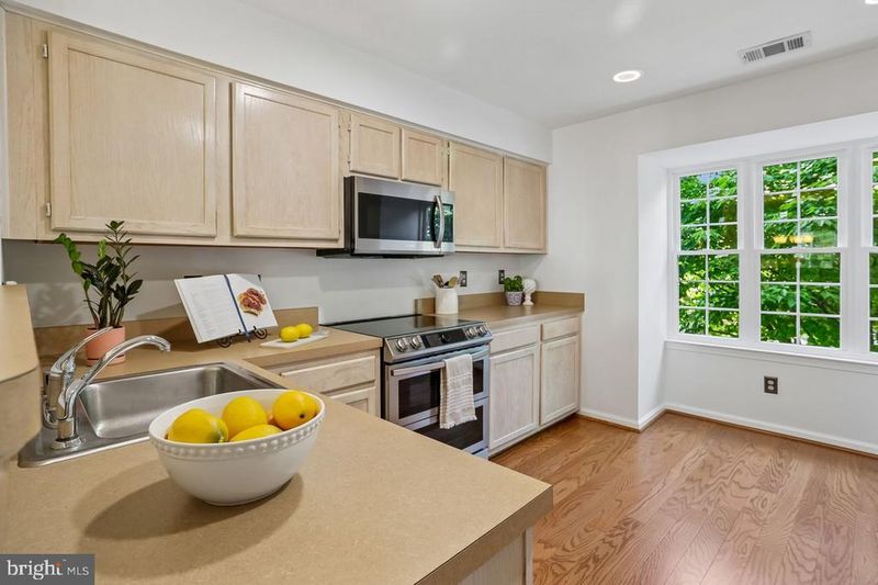 2060 Pawlet Dr #35D, Crofton, MD 21114