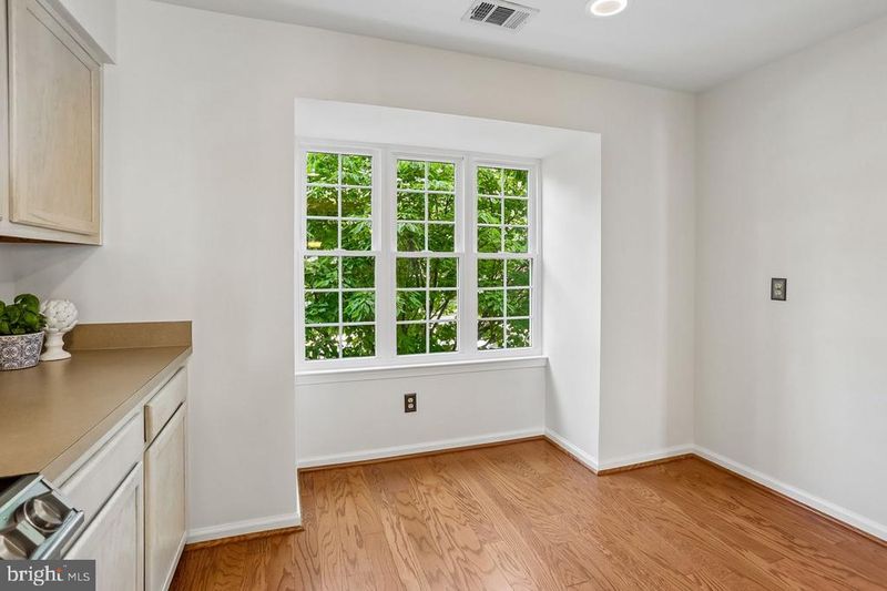 2060 Pawlet Dr #35D, Crofton, MD 21114