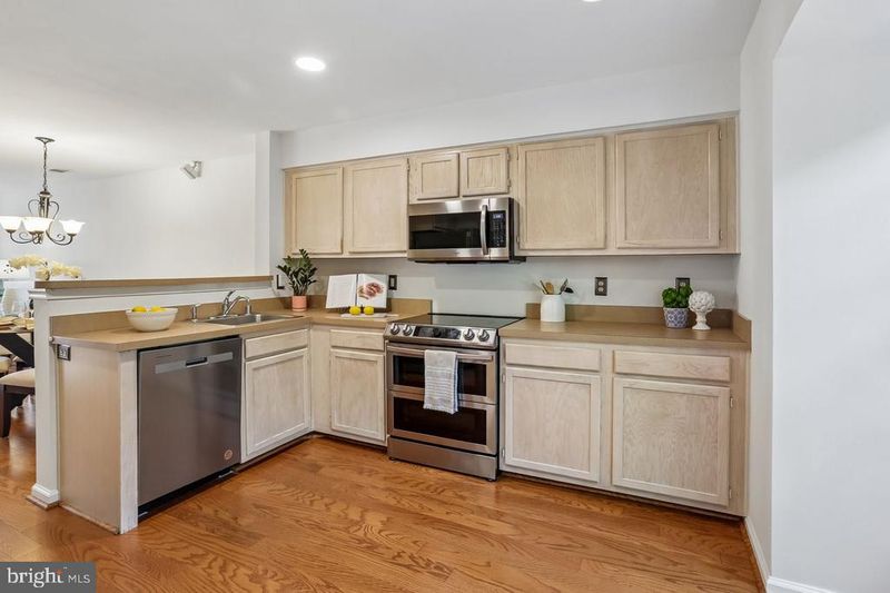 2060 Pawlet Dr #35D, Crofton, MD 21114