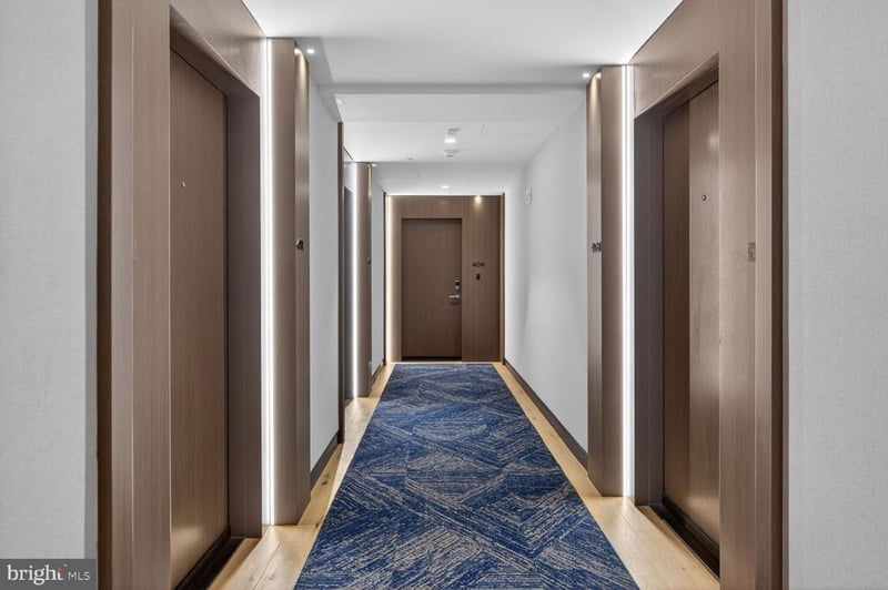 1201 N Royal St #409, Alexandria, VA 22314