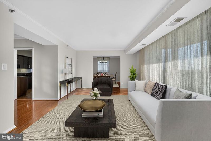 1016 S Wayne St #910, Arlington, VA 22204