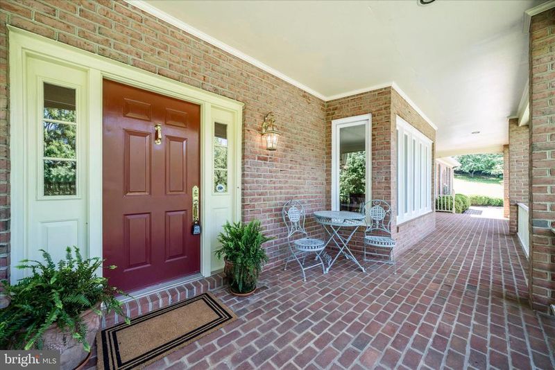 6742 Deer Spring Ln, Middletown, MD 21769