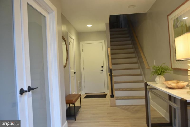 3166 Ascent Rd, Falls Church, VA 22042
