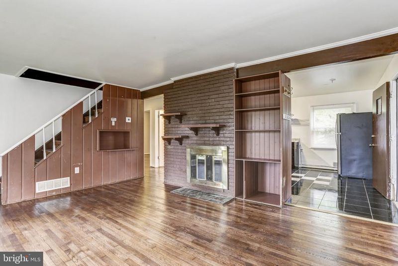 517 Calvin Ln, Rockville, MD 20851