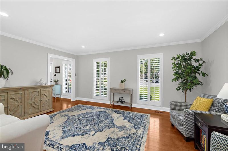 406 Honeywood Ct, Millersville, MD 21108