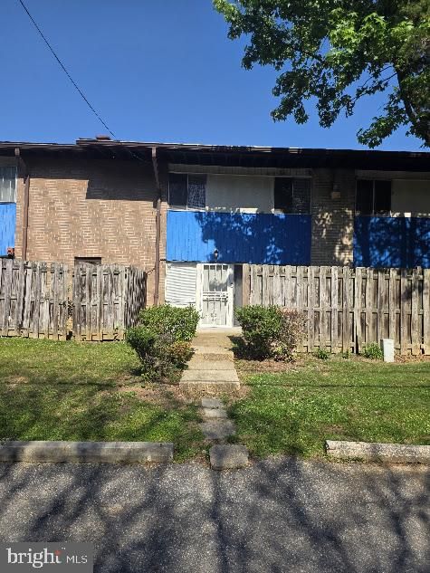 2312 Ewing Ave #6, Suitland, MD 20746