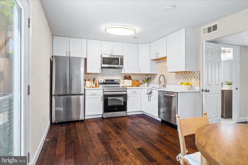 108 W Orndorff Dr, Brunswick, MD 21716