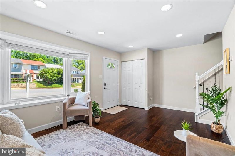108 W Orndorff Dr, Brunswick, MD 21716