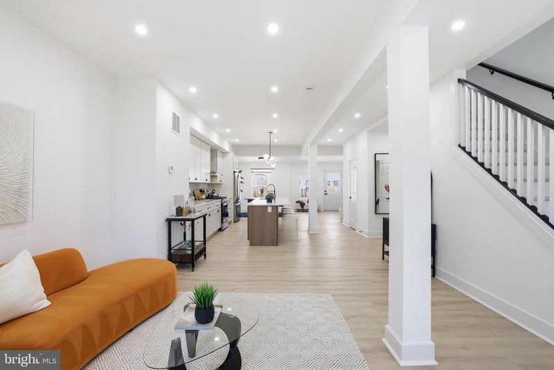 607 Otis Pl NW, Washington, DC 20010