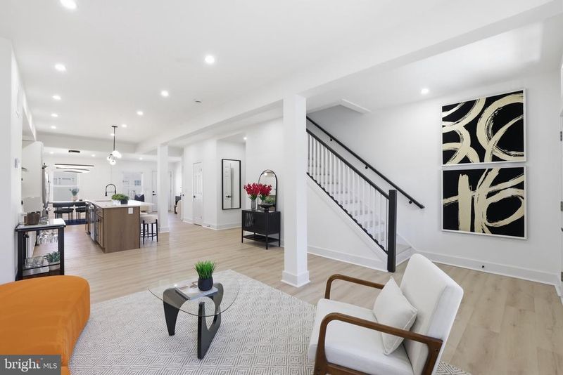 607 Otis Pl NW, Washington, DC 20010