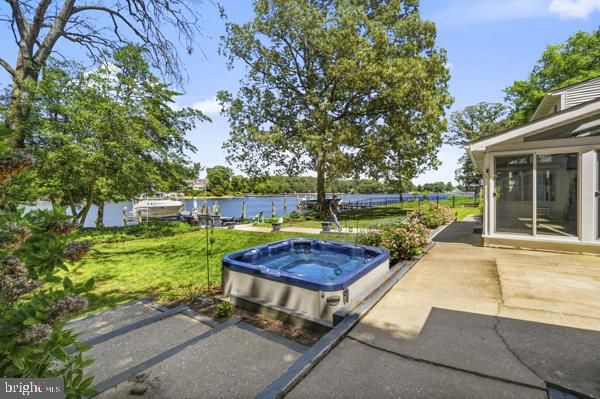 458 Fairoak Dr, Severna Park, MD 21146