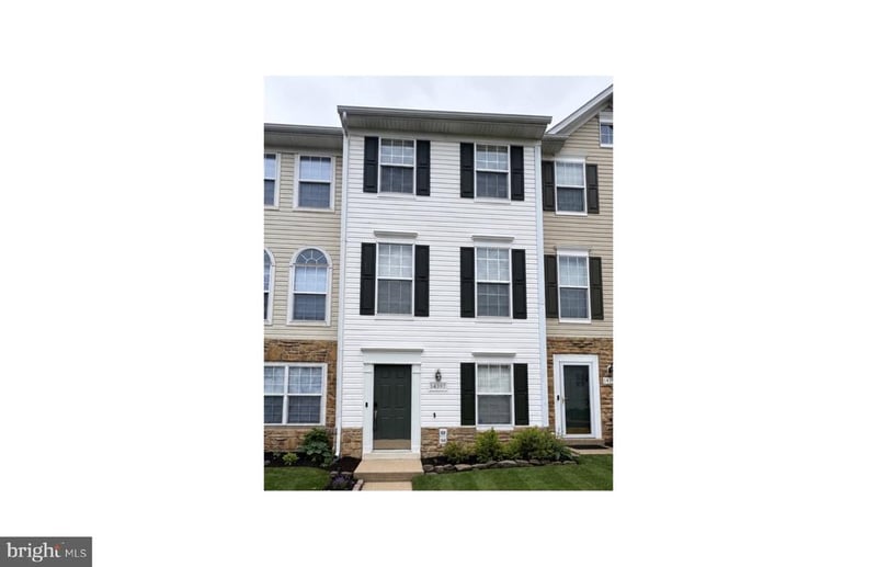 14397 Madrigal Dr, Woodbridge, VA 22193