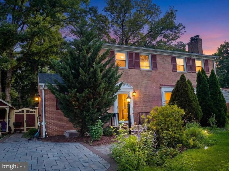 3517 Marlbrough Way, College Park, MD 20740