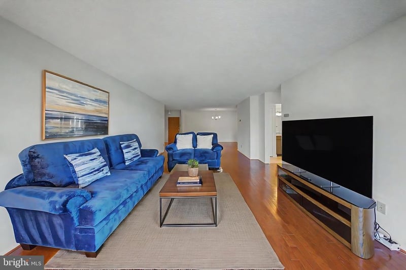 1800 Old Meadow Rd #920, Mclean, VA 22102