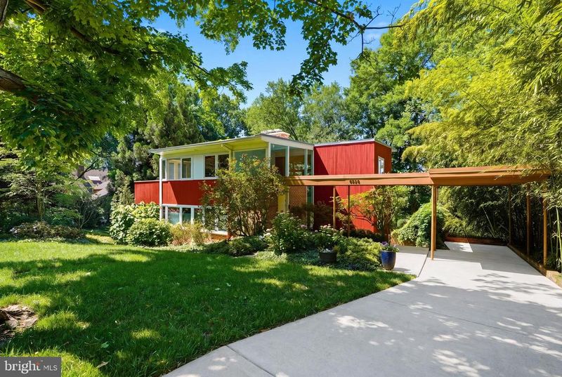 4584 Indian Rock Ter NW, Washington, DC 20007