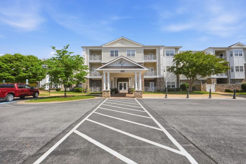120 Burgess Hill Way #115, Frederick, MD 21702