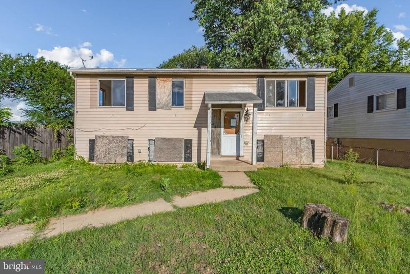 371 Baltimore Ave, Odenton, MD 21113