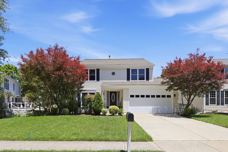204 Grafton Way NE, Leesburg, VA 20176