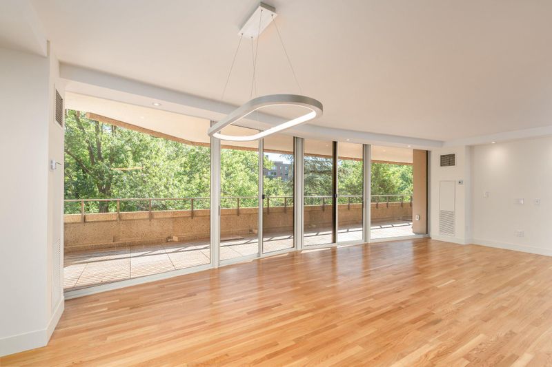 4200 NW Massachusetts Ave NW #313, Washington, DC 20016