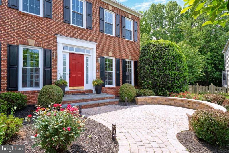 4907 Elsa Ct, Fairfax, VA 22030