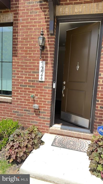 7224 Mountaineer Dr, Alexandria, VA 22306